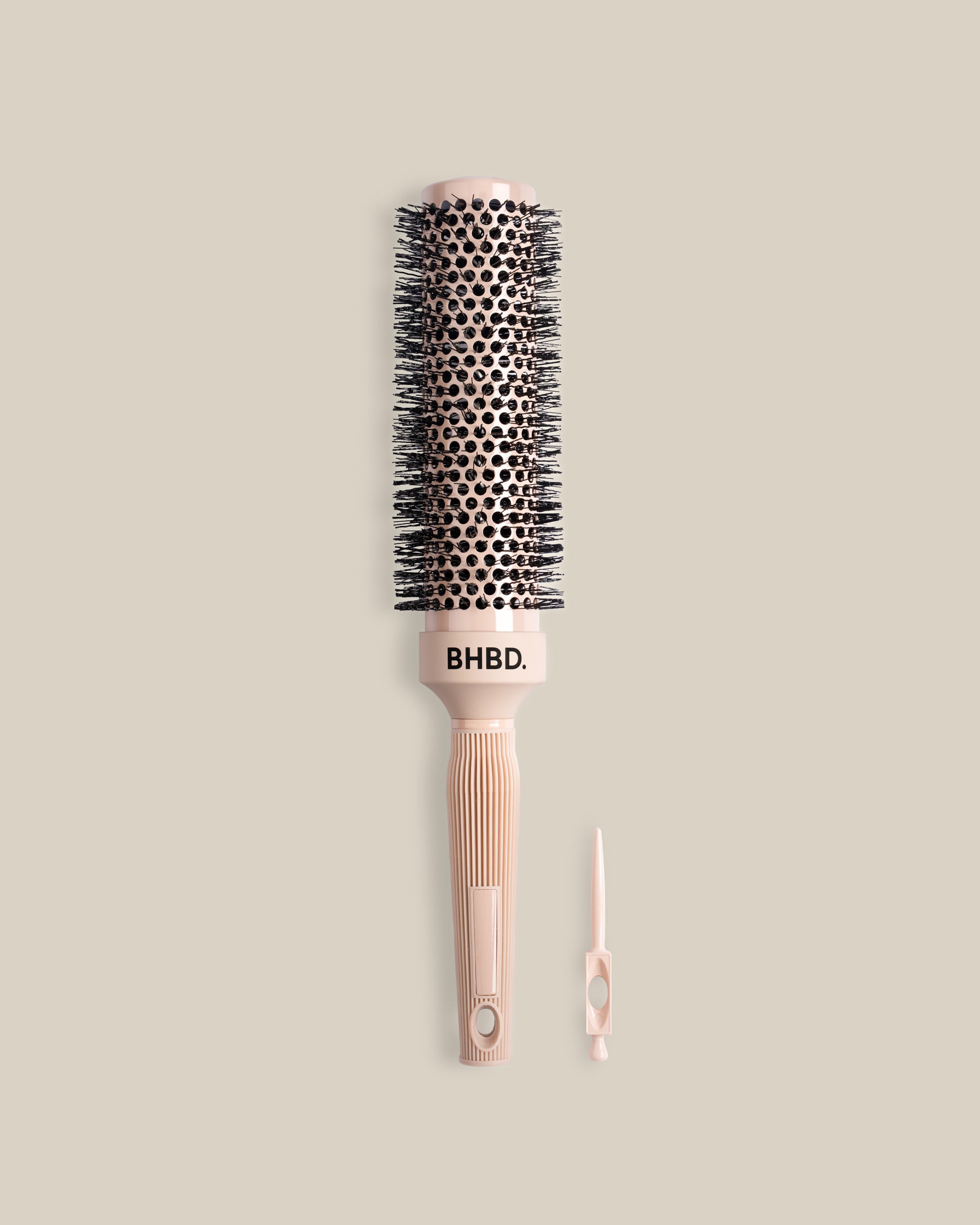 BHBD Round Brush 43 – ceramic ionic round brush for faster drying and smooth, shiny hair. 43mm barrel for volume and styling.