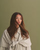 Video of Ava Wig 40 cm in dark and light copper tones with face-framing highlights, HD lace front showing natural movement on model